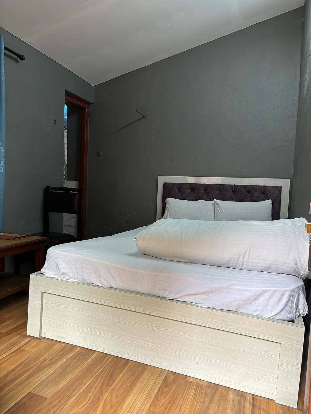 Non-AC Garden Room